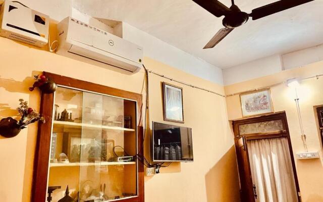 Divine view _ 1 Double Bed – SwarnaBhavan