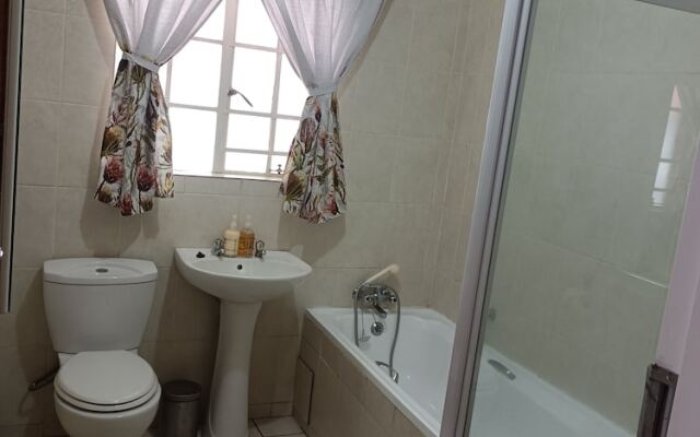 Charming Randburg Accommodation Near the Olivedale Clinic