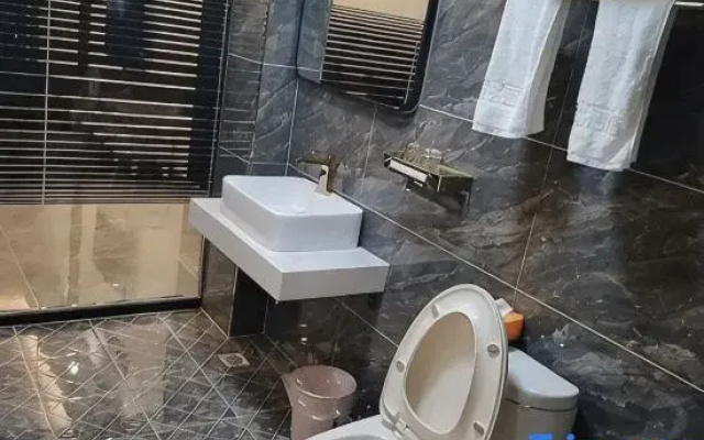 Xinglong Business Hotel (Zhangzhou Haicheng)