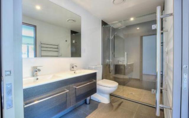 Luxury Penthouse P2
