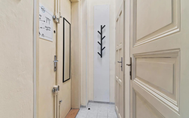 APTs in OLD TOWN PRAGUE by Michal&Friends