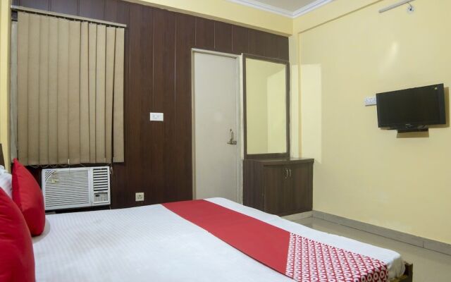 Oyo 3690 Hotel Comfort Home