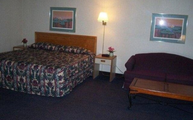 Select Inn Maple Grove