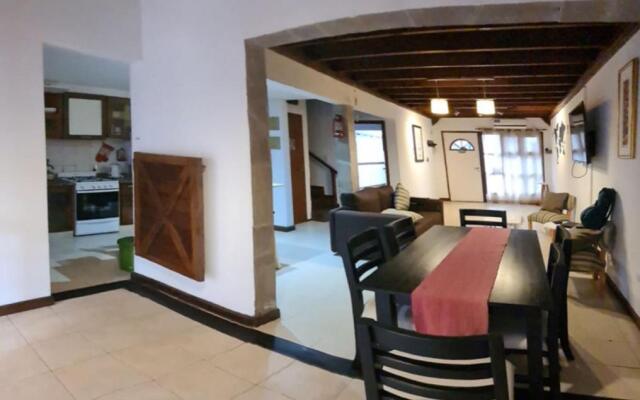 Daireaux House
