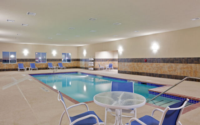 Holiday Inn Express Hotel & Suites Dumas by IHG