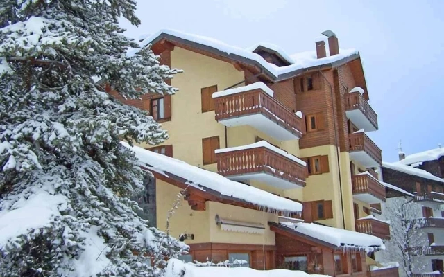 Hotel Bucaneve