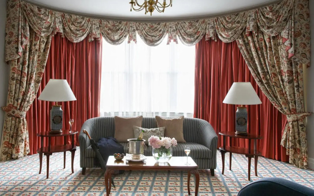 The Hotel Windsor