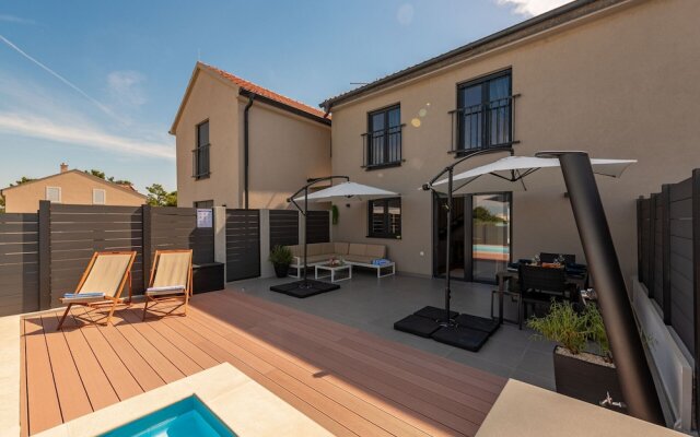 Villa NiA