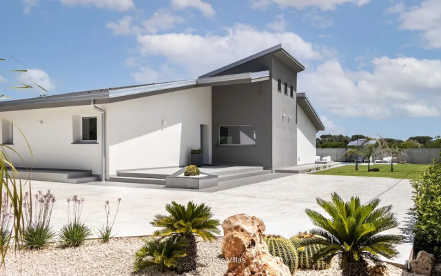 Flaben Luxury Villa in Diano Marina