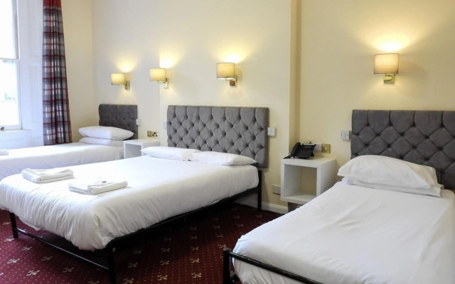 Hyde Park Court Hotel