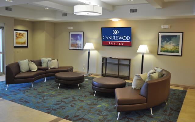 Candlewood Suites Bay City, an IHG Hotel