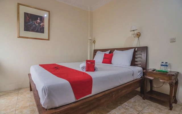 Urbanview Hotel Mon Bel Cibodas by RedDoorz