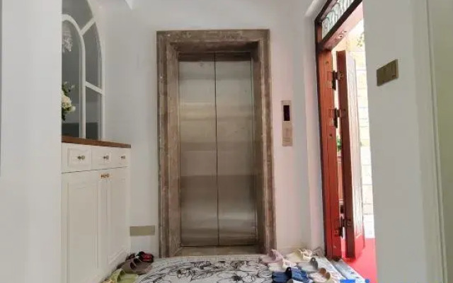 Xiaocui Home (Longwangtou Beach)