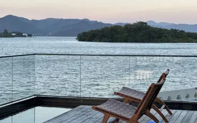 Bailu · Shanhaishi · Lanhaijing Travel Beauty Stay (Dongqianhu Branch)