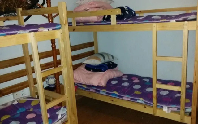 Lushan Yunzhongju Hostel