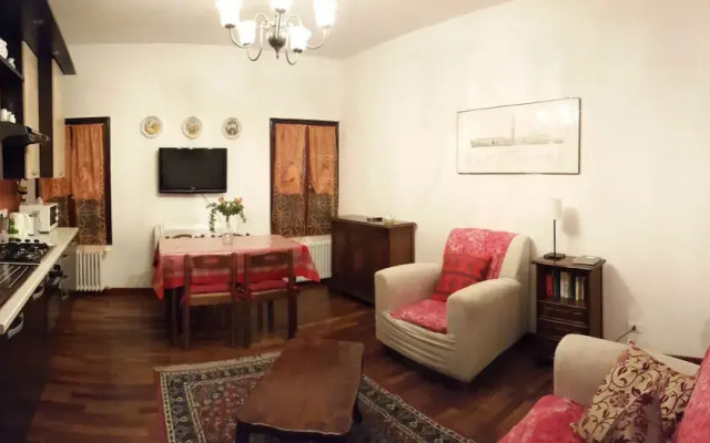 Grimaldi Apartments - Visconti
