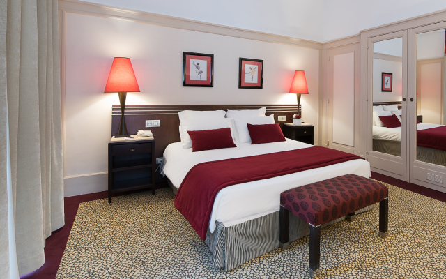 Hotel Plaza Biarritz Plage - Handwritten Collection
