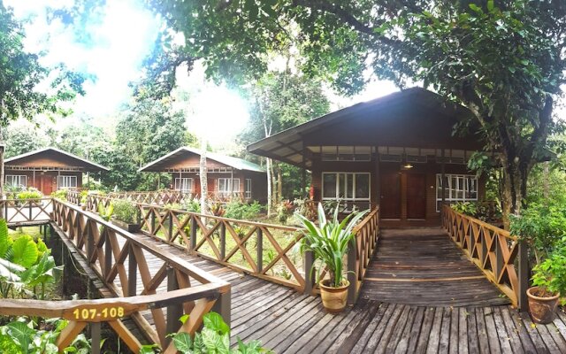 Borneo Nature Lodge