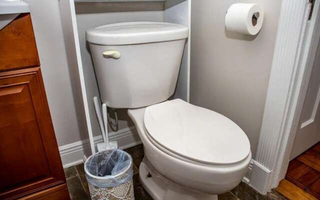 1BR Mobile Condo with Community Pool