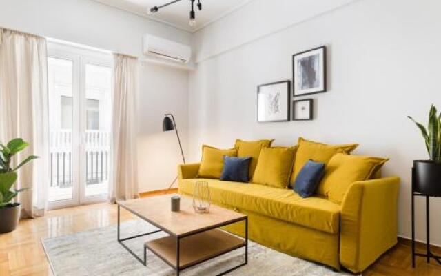 Central Cozy Apartments in Plaka by UPSTREET