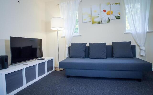 Central studio in quiet area