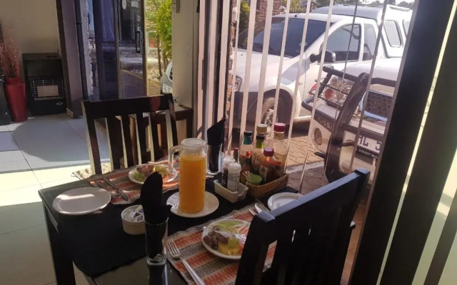 Aliwal Villa Guest Lodge