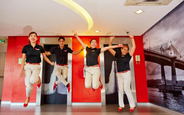 Red Planet Cebu