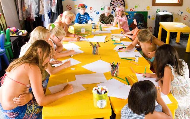 Happy Camp mobile homes in Butterfly Camping Village