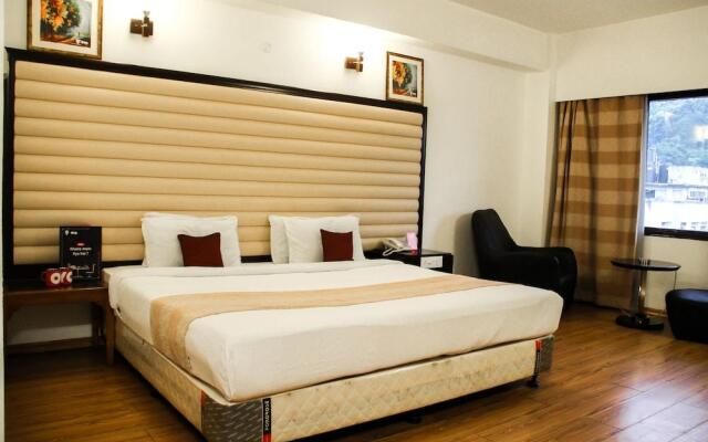 OYO 8450 Hotel Grand Starline