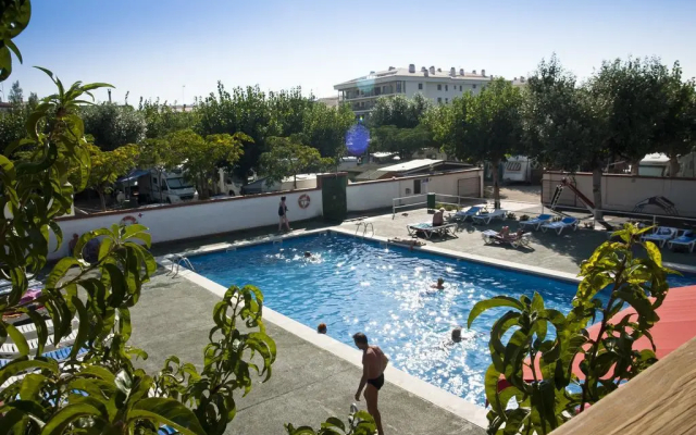 Camping & Apartments Joncar Mar