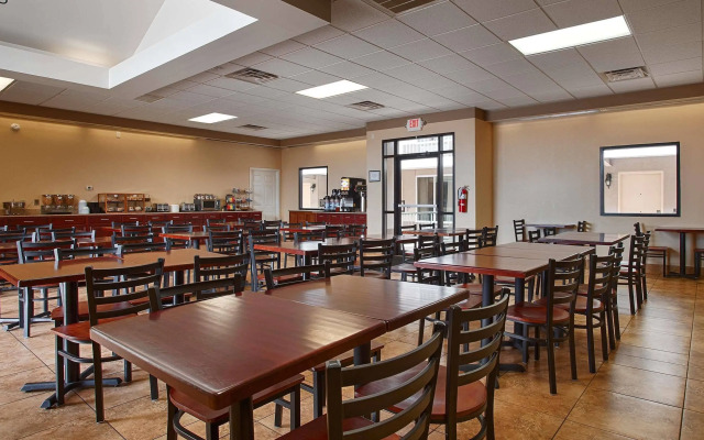 Quality Inn & Suites