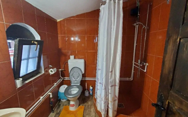 Casa Rustic Fehér & Fekete Vendégházak