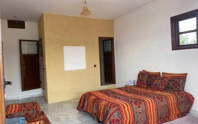 Villa Familiale De 5 Chambres Avec Piscine