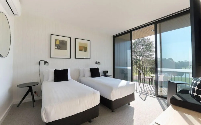 Accommodation at Curlewis