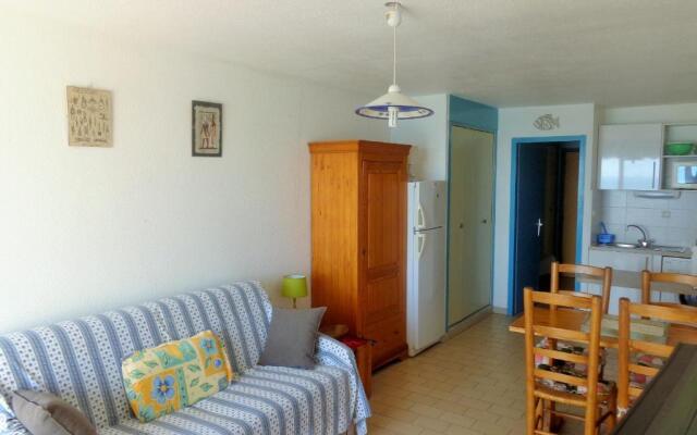 Studio 1Ere Ligne Mer Avec Parking Et Ascenseur