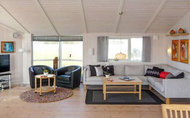 "Caja" - 300m from the sea in NW Jutland