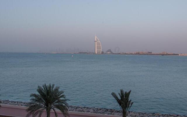 Perfect Island Relaxation - 1BR AR