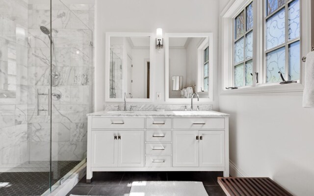 Rvh_393r Hidden Oasis 4 Bedroom Home