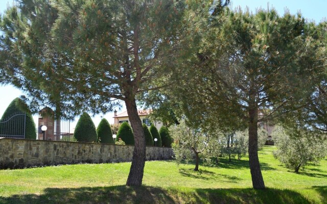 Apartment With in Volterra With Wonderful Mountain View