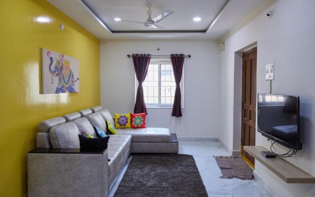 Chill place : 3 BHK with AC bedrooms and functional kitchen