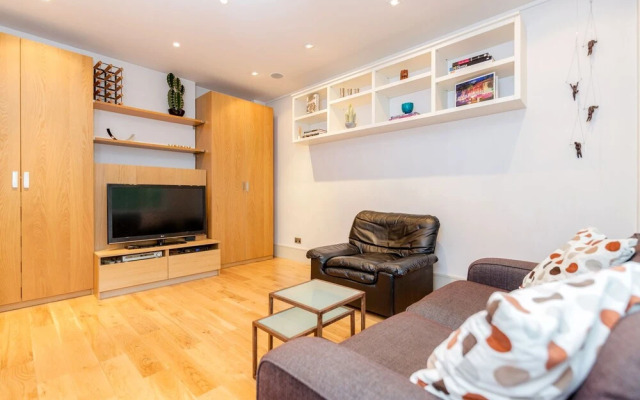 HighSt Kensington Studio - BaseToGo