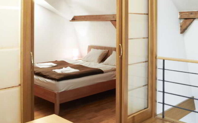 Riverside Apartments