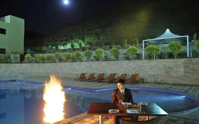 Opal Club Resort - Udaipur