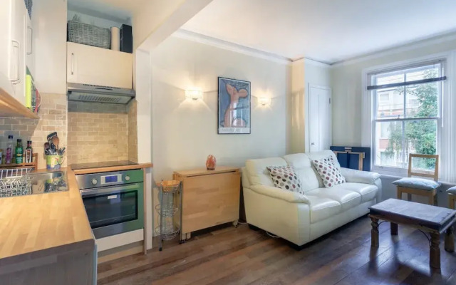 Cosy 1 Bedroom Flat in Shepherd's Bush