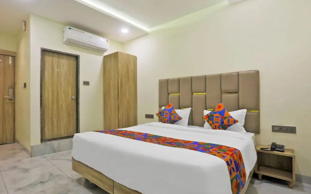 Fabhotel Gaurav Inn