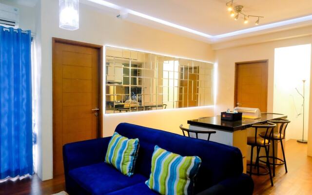 Comfy 2Br Gading Greenhill Apartment