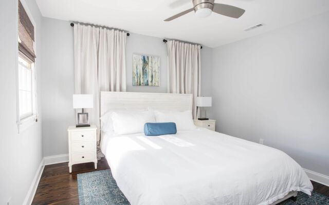 Apartment off St. Philip Walk Everywhere