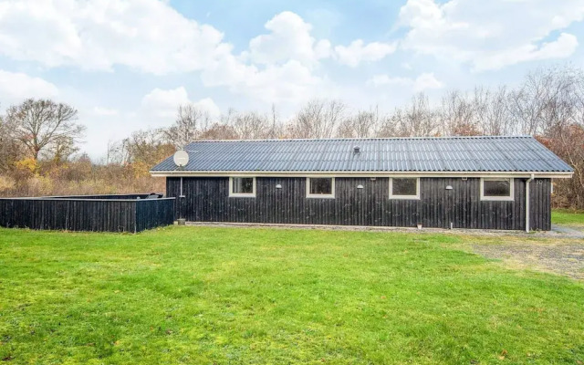 6 Person Holiday Home in Hemmet-by Traum