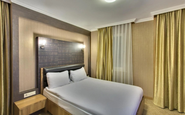 Hotel Antroyal