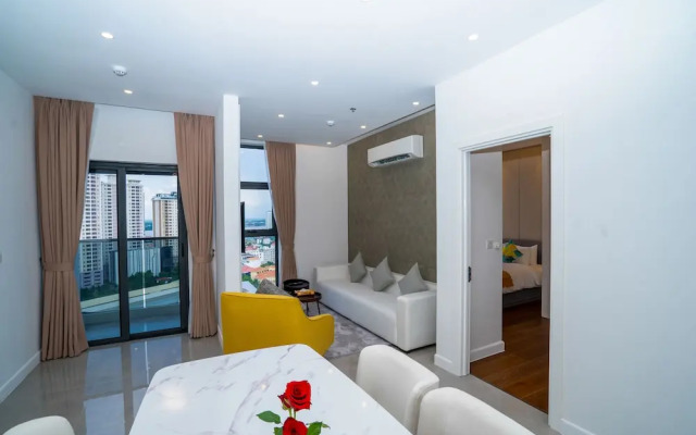 The Peninsula Phnom Penh